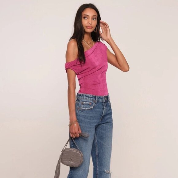 HEARTLOOM Morisette Bodysuit - Picture 2 of 8